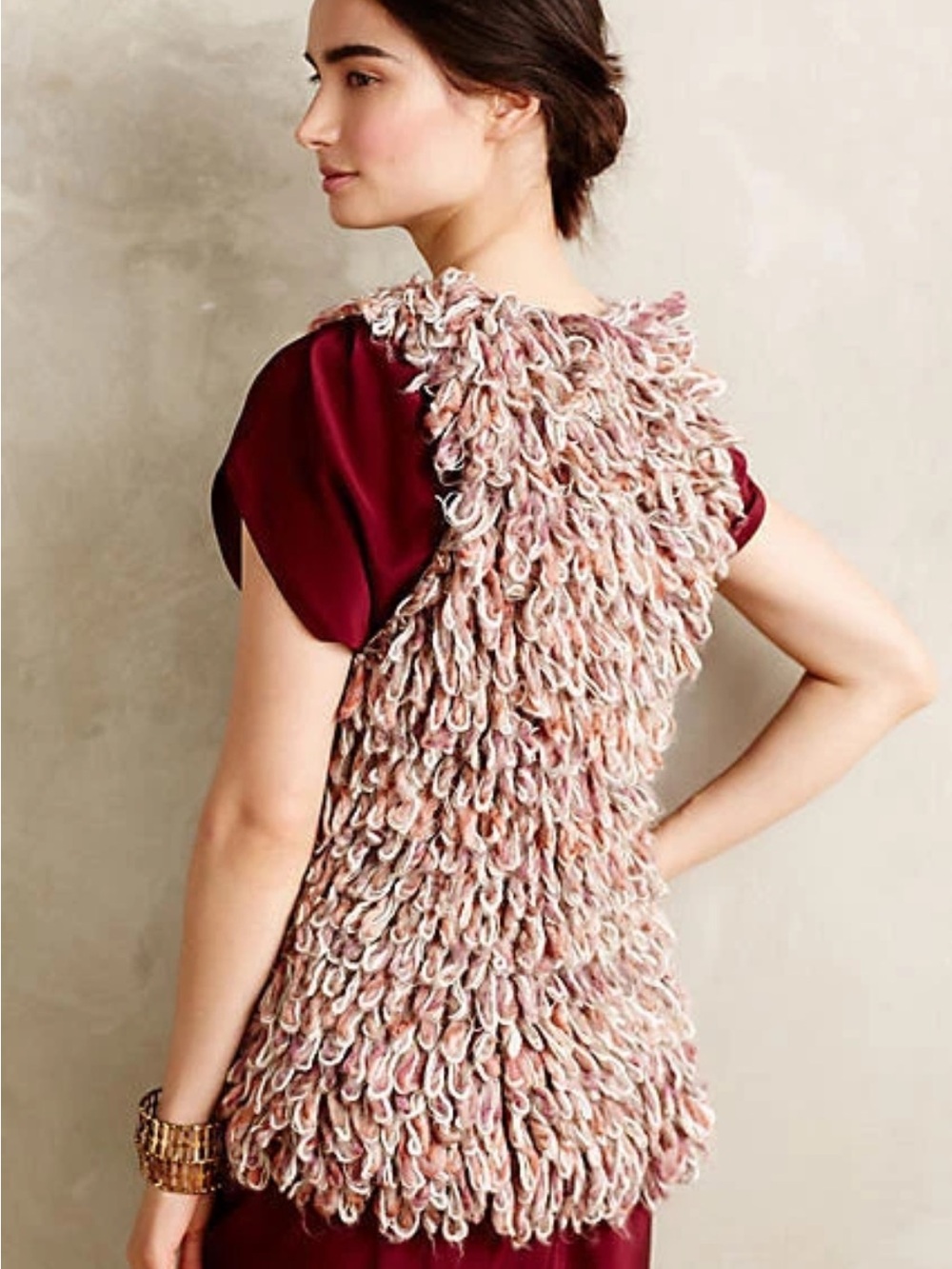 Textured Loop-Front Sleeveless Vest in Blush Pink